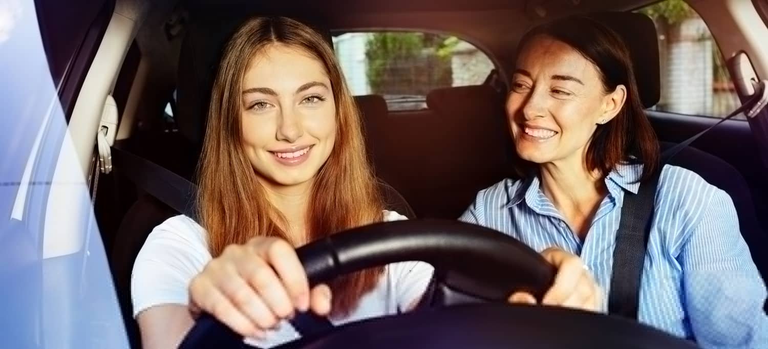 driving-instructor-strategies-mother-daughter